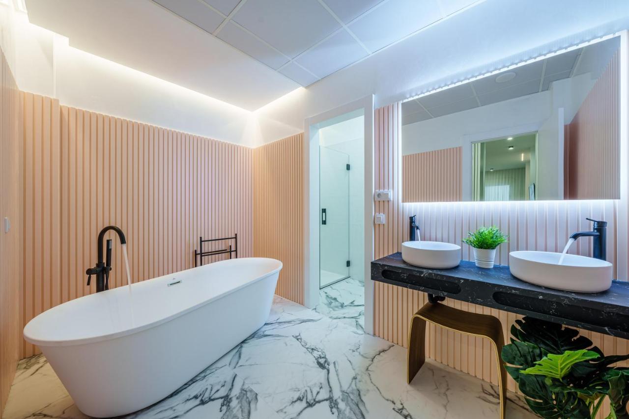 Exclusive Alameda - Central Apartment マラガ エクステリア 写真